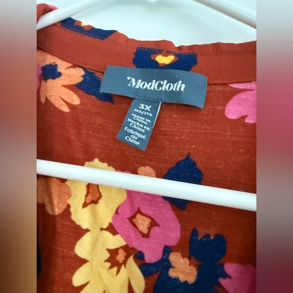 Modcloth Floral Belted Romper Size 3X - Picture 3 of 5